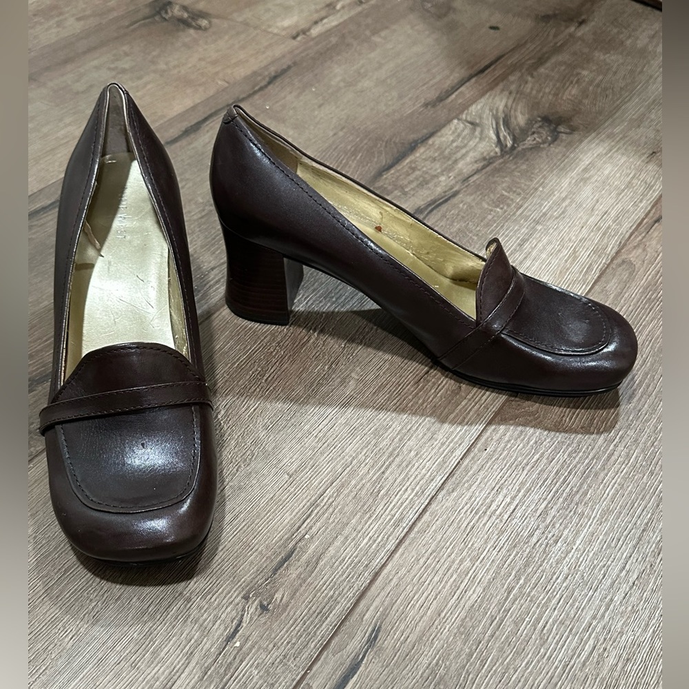Vintage heels